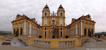 panorama of the collegiate church at melk abbey, created with hugin