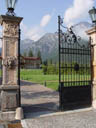 gate to the grand hotel area. 2004-07-18, Sony Cybershot DSC-F717.