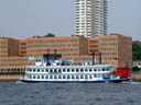 the louisiana star, a little off course ;-). 2004-09-11, Sony Cybershot DSC-F717.