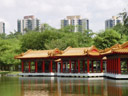 im chinesischen garten || foto details: 2005-11-14, chinese garden / singapore, Sony Cybershot DSC-F717.