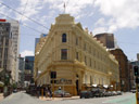 eindrücke aus dem zentrum von wellington || foto details: 2006-01-03, wellington, new zealand, Sony Cybershot DSC-F717. keywords: old bank shopping arcade