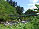 wainisairi river suspension bridge. 2006-01-18, Sony DSC-F717.