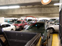 valet-parkplatz - der rote kreis zeigt unser auto || foto details: 2006-02-10, seattle, wa, usa, Sony DSC-F717.