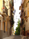 gasse || foto details: 2006-07-18, villajoyosa, spain, Sony Cybershot DSC-F828. keywords: spanish alley