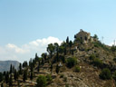 beinahe jedes dorf hat seine eigene kapelle auf einem hügel || foto details: 2006-08-02, xativa (jativa), spain, Sony Cybershot DSC-F828.