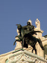 black pegasus, at vienna state opera. 2006-10-28, Sony Cybershot DSC-F828.