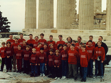 innsbrucker capellknaben boys' choir in athens, greece. (click to enlarge) innsbrucker capellknaben boys' choir in athens, greece. (click to enlarge)