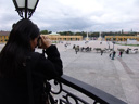 cindy fotografiert beim schloss schönbrunn || foto details: 2008-09-22, vienna, austria, Sony F828.