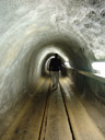 der lange weg in die mine, mit verschiedenen verbauungsarten || foto details: 2008-09-25, hallstatt, austria, Sony F828.