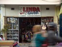 linda sport sells sports gear, instruments and guns.. 2011-09-24 07:30:04, DSC-F828.